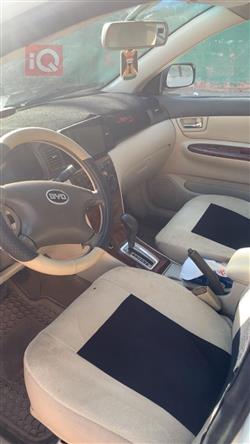 بی وای دی F3